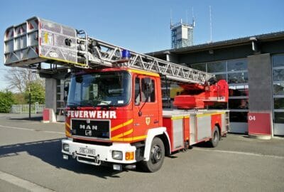 Drehleiter 1-DLK 23-1 – alt – MAN