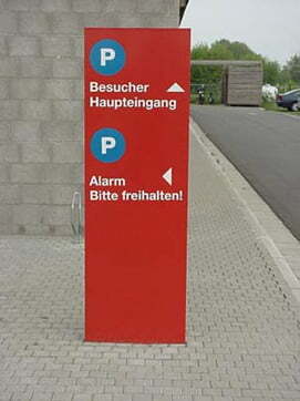 schild parkplatz