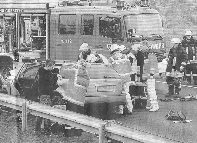 2008 02 25 ueberholmannoever fuenf schwerverletzte 3