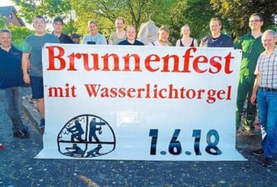 Den Brunnen herausgeputzt