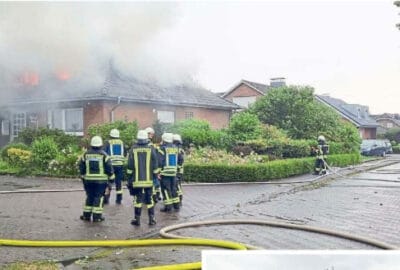 Wehr löscht Dachstuhlbrand