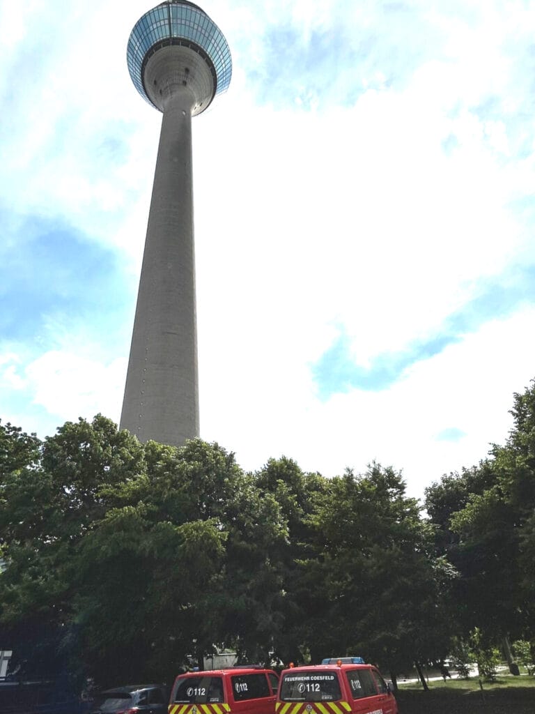 Ea Duesseldorf